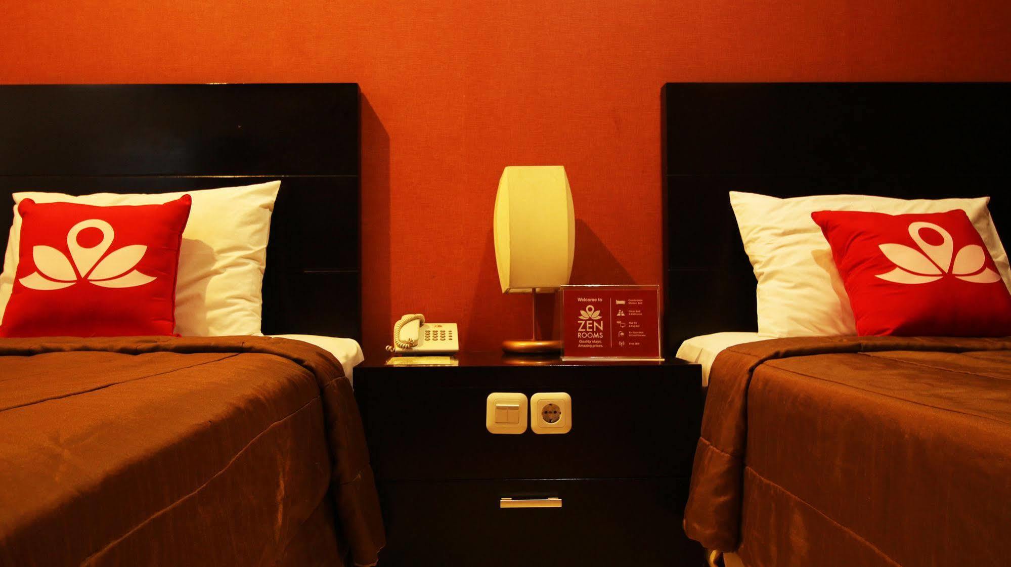Zen Rooms Grand Hotel Lembang Exterior photo